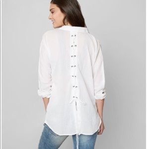 NWOT BKE Boyfriend Lace-Up Back Shirt